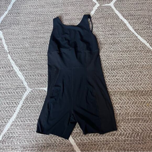Nike yoga Romper Sz XL - Picture 1 of 8